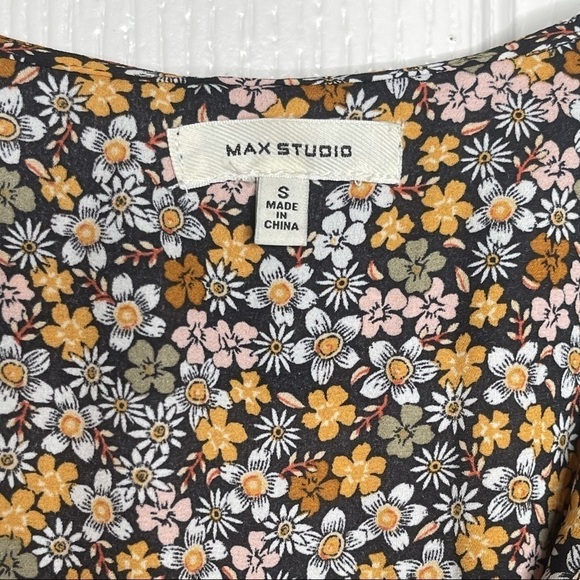 Max Studio Floral Ruffle Wrap Peplum Long Sleeve Top Small - Picture 9 of 13